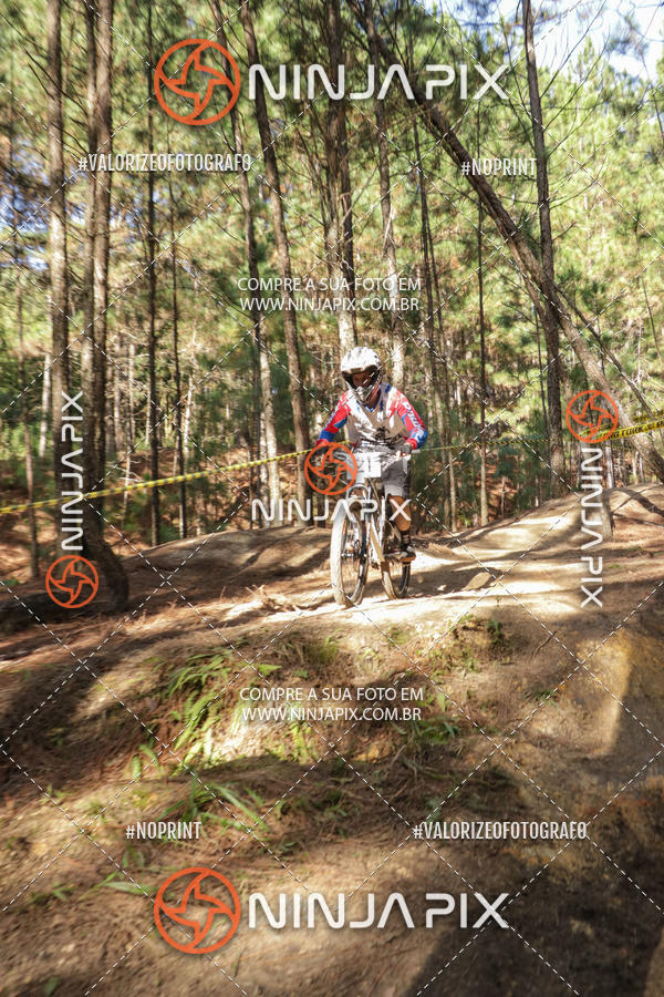 Compre suas fotos do eventoDownhill Pedreira no Fotop