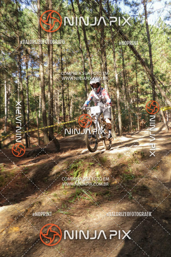 Compre suas fotos do eventoDownhill Pedreira no Fotop