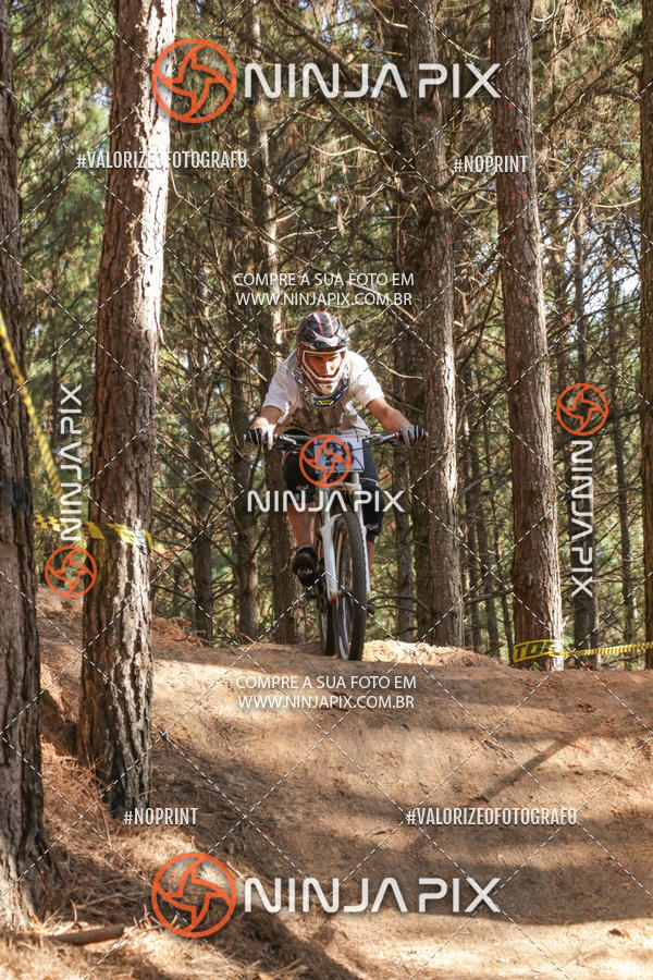 Compre as suas fotos do eventoDownhill Pedreira no Fotop