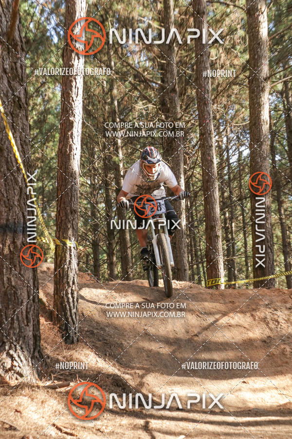 Compre as suas fotos do eventoDownhill Pedreira no Fotop