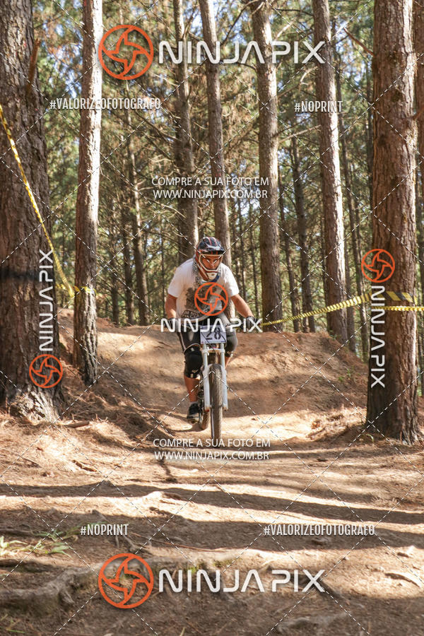 Compre as suas fotos do eventoDownhill Pedreira no Fotop