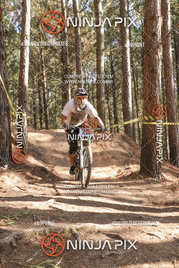 Compre as suas fotos do eventoDownhill Pedreira no Fotop