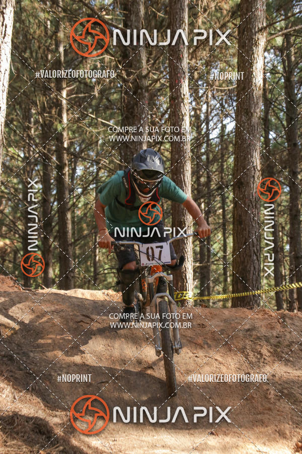 Compre as suas fotos do eventoDownhill Pedreira no Fotop