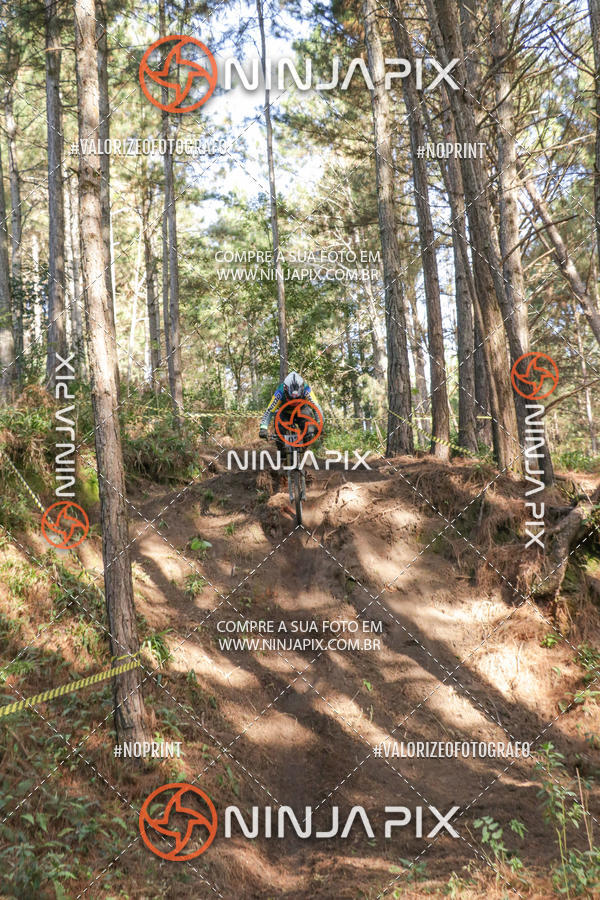 Compre as suas fotos do eventoDownhill Pedreira no Fotop