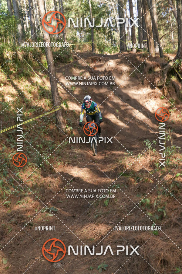 Compre as suas fotos do eventoDownhill Pedreira no Fotop