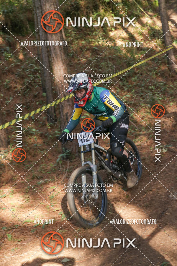 Compre as suas fotos do eventoDownhill Pedreira no Fotop