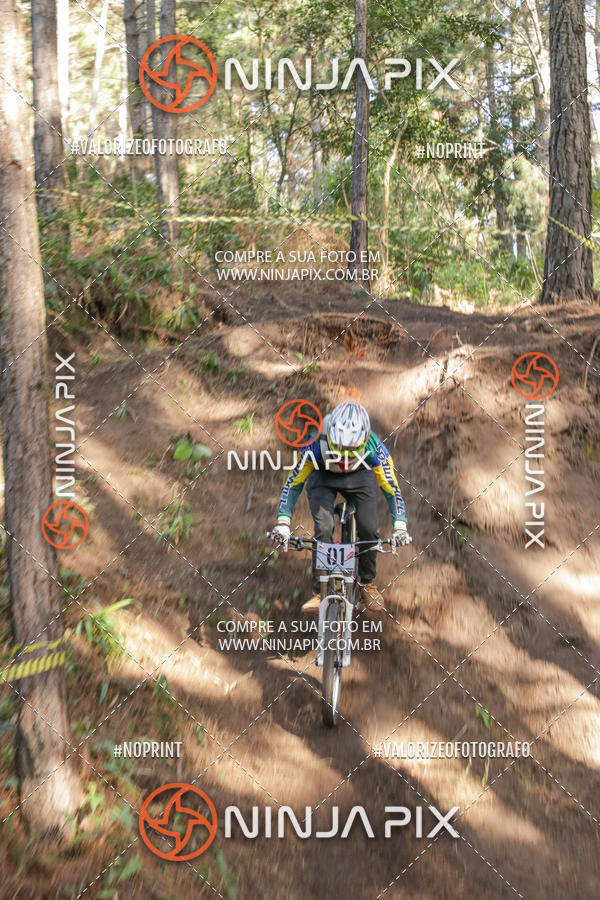 Compre as suas fotos do eventoDownhill Pedreira no Fotop