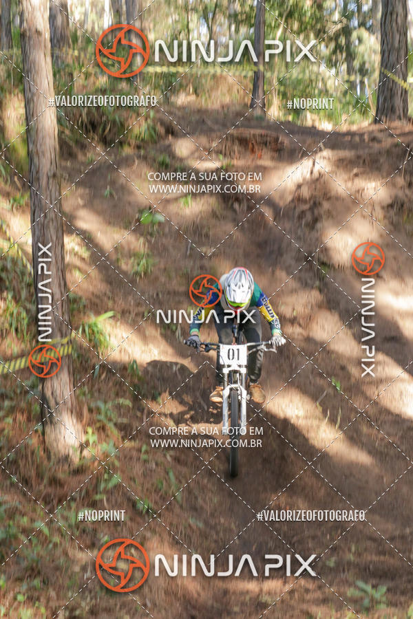 Buy your photos of the eventDownhill Pedreira on Fotop