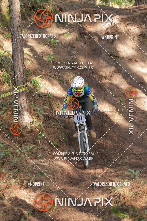 Buy your photos of the eventDownhill Pedreira on Fotop