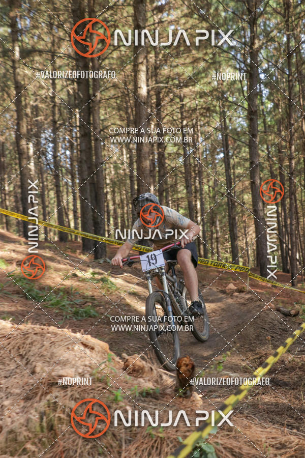 Buy your photos of the eventDownhill Pedreira on Fotop