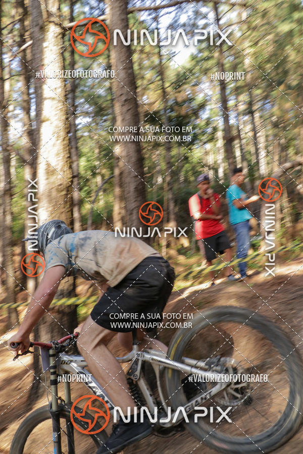 Buy your photos of the eventDownhill Pedreira on Fotop