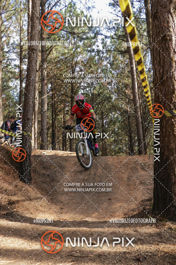 Buy your photos of the eventDownhill Pedreira on Fotop