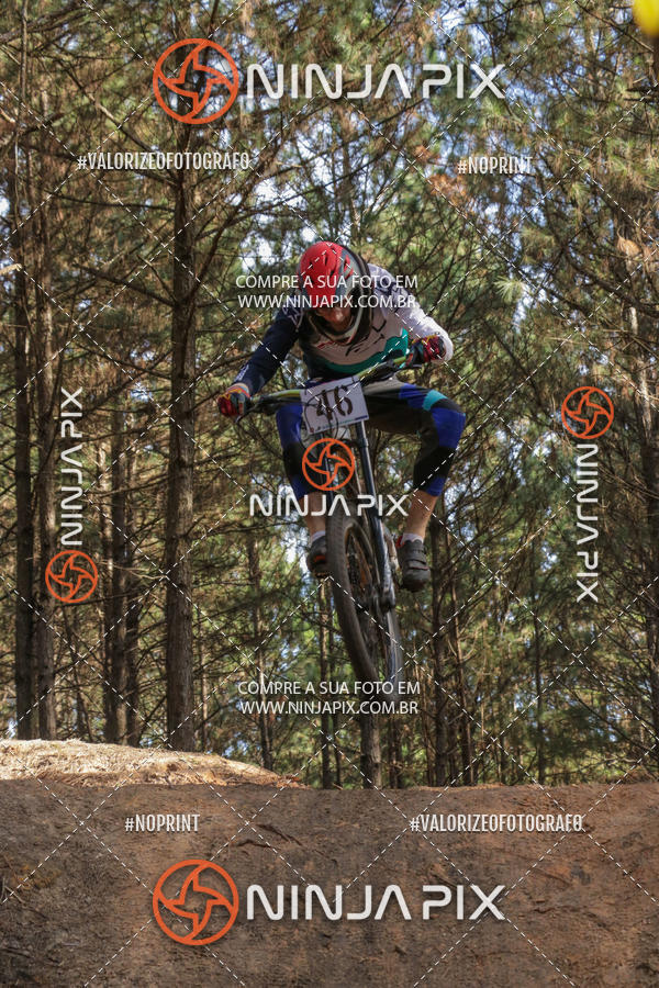 Buy your photos of the eventDownhill Pedreira on Fotop