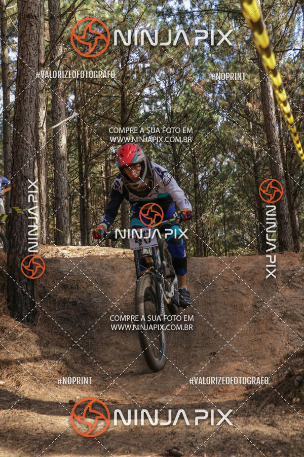 Buy your photos of the eventDownhill Pedreira on Fotop