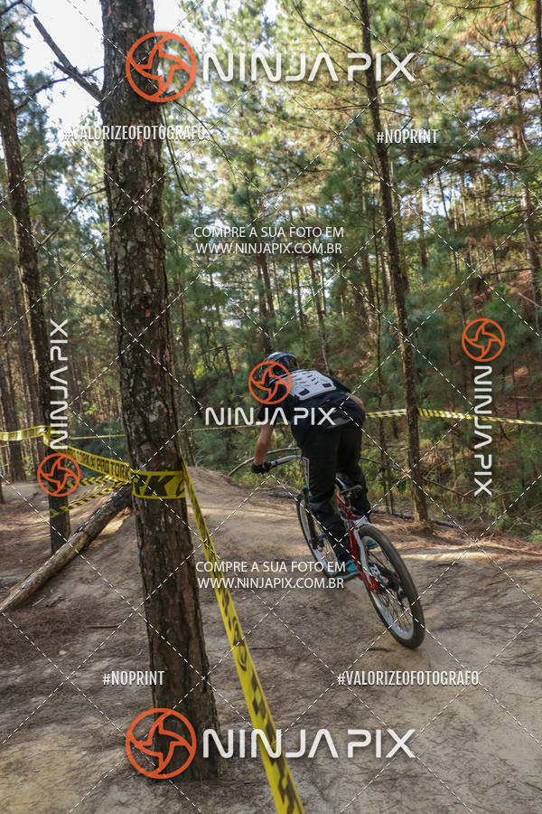 Buy your photos of the eventDownhill Pedreira on Fotop