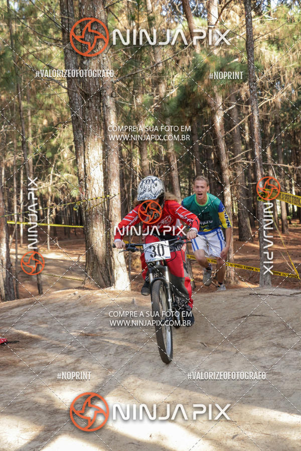 Buy your photos of the eventDownhill Pedreira on Fotop