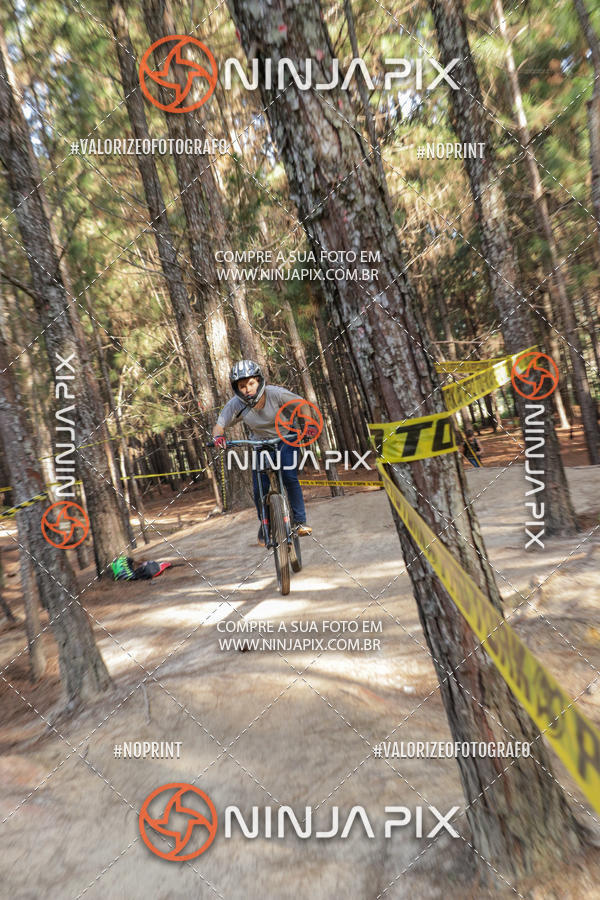 Buy your photos of the eventDownhill Pedreira on Fotop