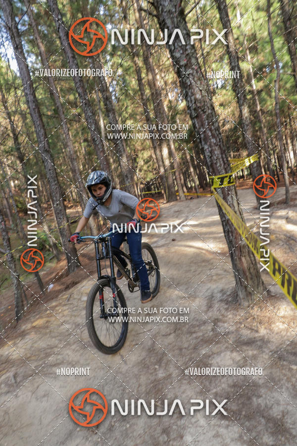 Buy your photos of the eventDownhill Pedreira on Fotop