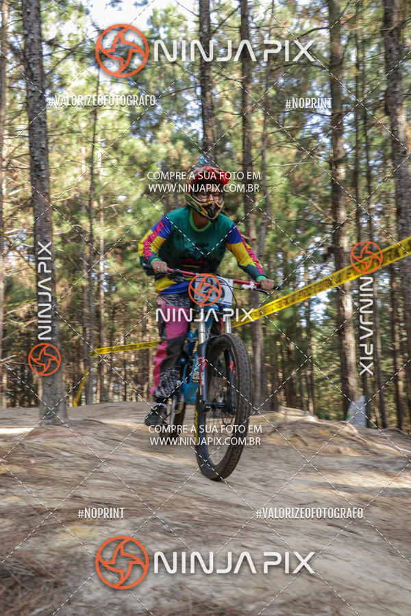 Buy your photos of the eventDownhill Pedreira on Fotop