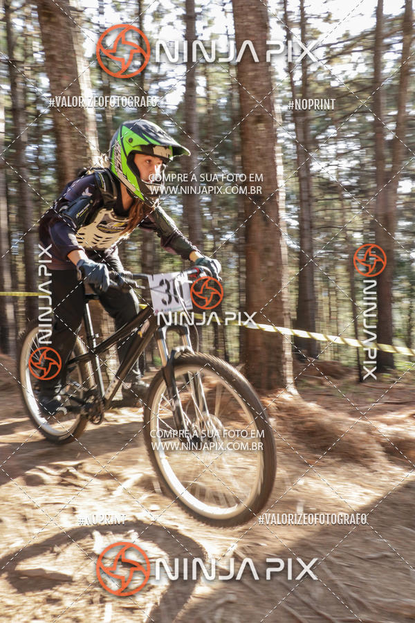 Buy your photos of the eventDownhill Pedreira on Fotop