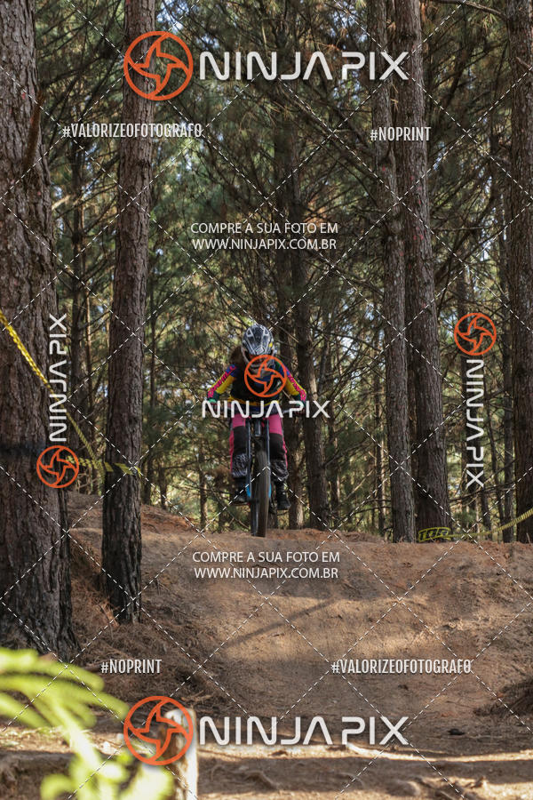 Buy your photos of the eventDownhill Pedreira on Fotop