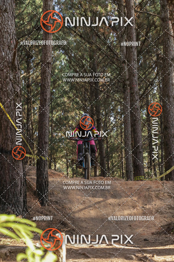 Buy your photos of the eventDownhill Pedreira on Fotop