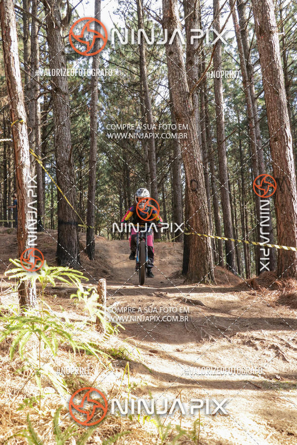 Buy your photos of the eventDownhill Pedreira on Fotop