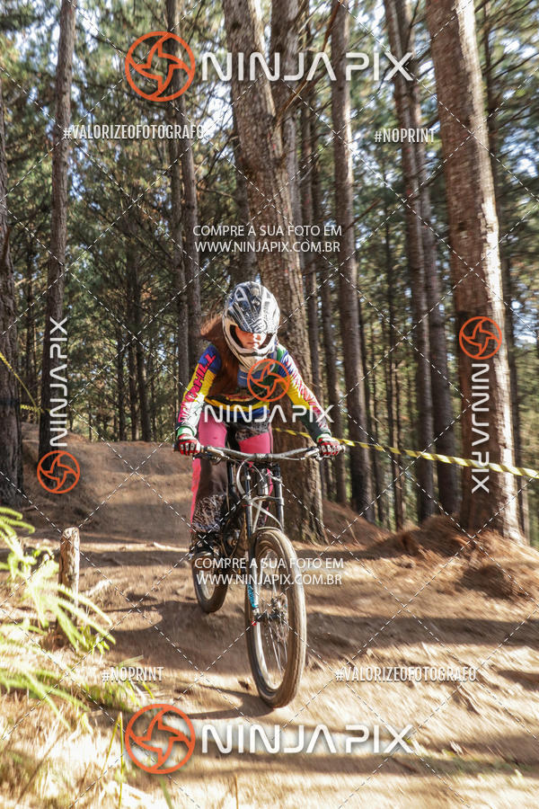 Buy your photos of the eventDownhill Pedreira on Fotop