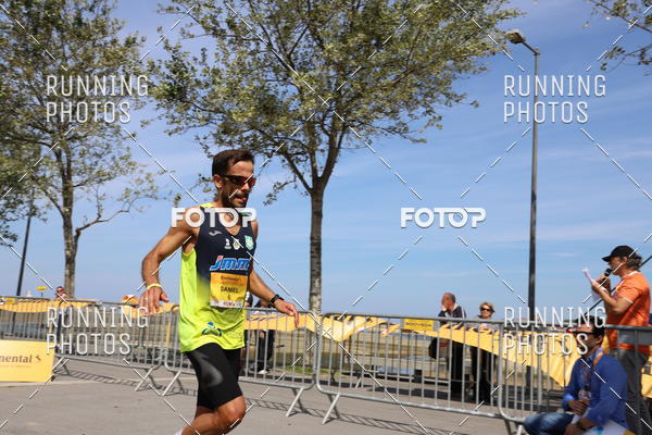 Buy your photos of the eventCORRIDA S�O JO�O 2019 on Fotop