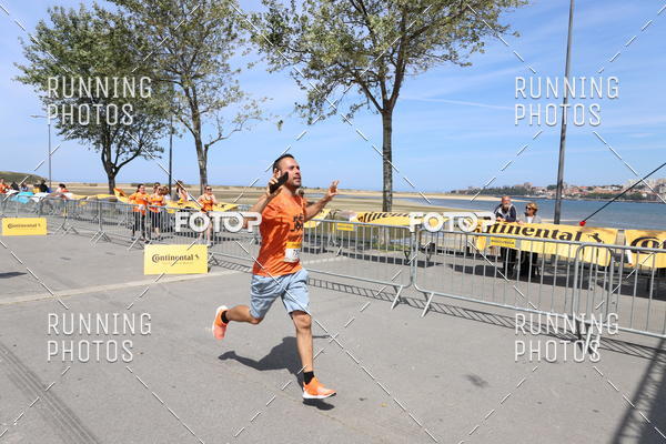 Compre suas fotos do eventoCORRIDA S�O JO�O 2019 no Fotop