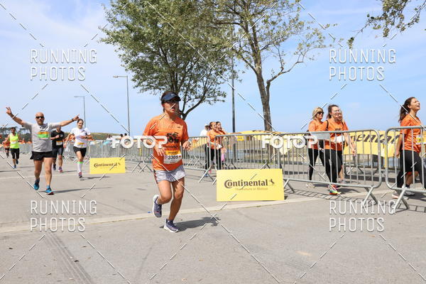Buy your photos of the eventCORRIDA S�O JO�O 2019 on Fotop