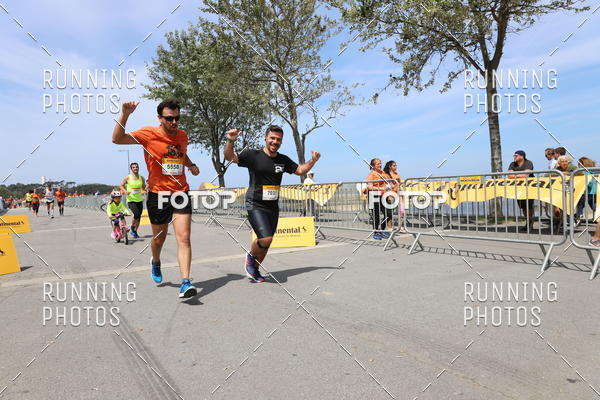 Buy your photos of the eventCORRIDA S�O JO�O 2019 on Fotop