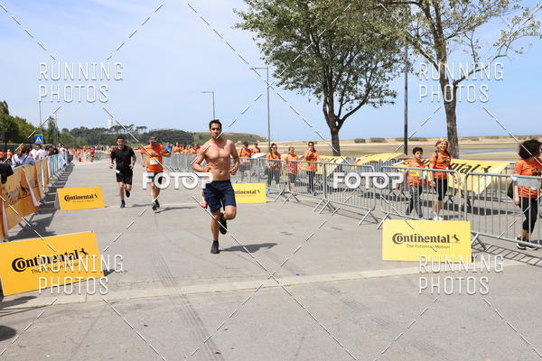 Buy your photos of the eventCORRIDA S�O JO�O 2019 on Fotop