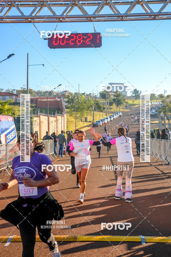 Buy your photos of the eventWoman Race Ribeiro Preto on Fotop