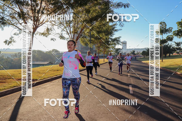 Buy your photos of the eventWoman Race Ribeiro Preto on Fotop
