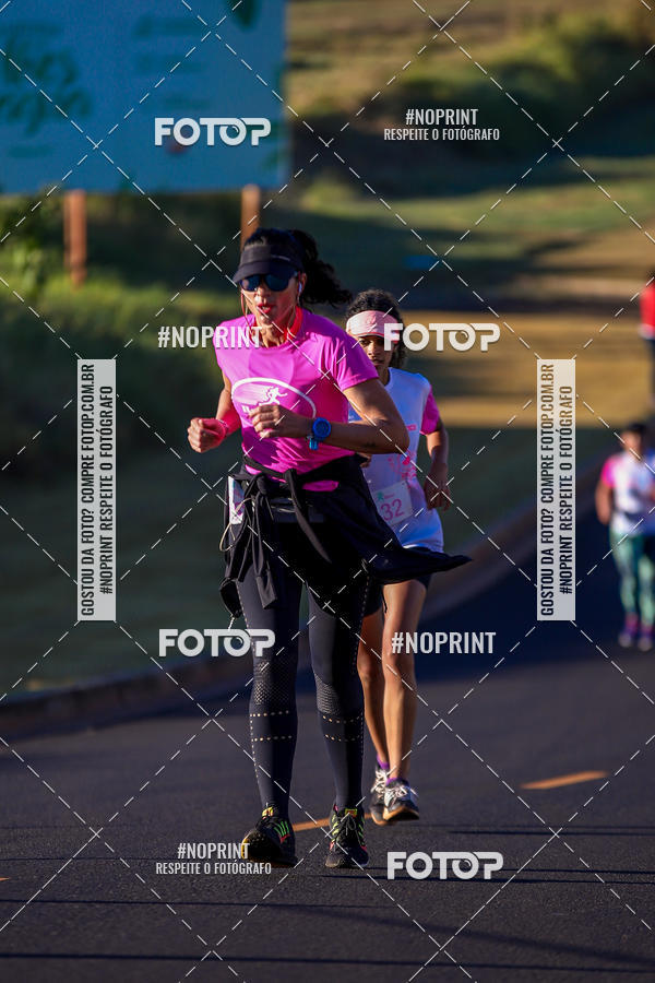 Buy your photos of the eventWoman Race Ribeiro Preto on Fotop
