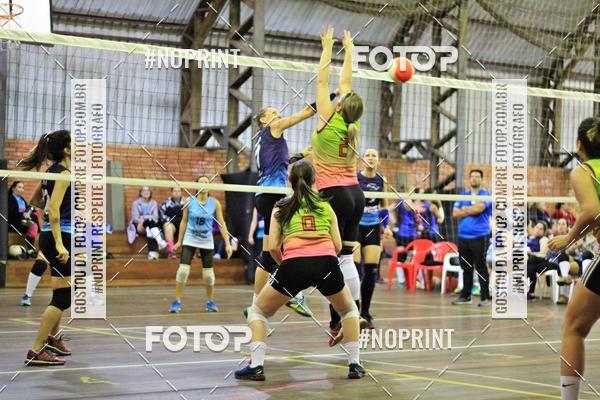 Buy your photos of the eventNossa Liga de V�lei 35 on Fotop