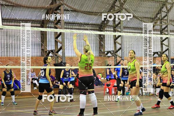 Buy your photos of the eventNossa Liga de V�lei 35 on Fotop
