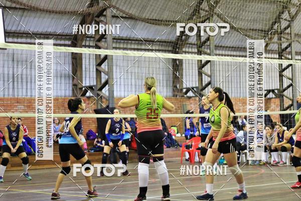 Buy your photos of the eventNossa Liga de V�lei 35 on Fotop