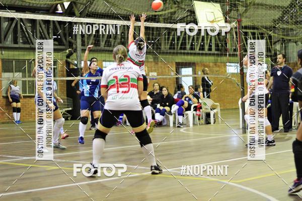 Buy your photos of the eventNossa Liga de V�lei 35 on Fotop