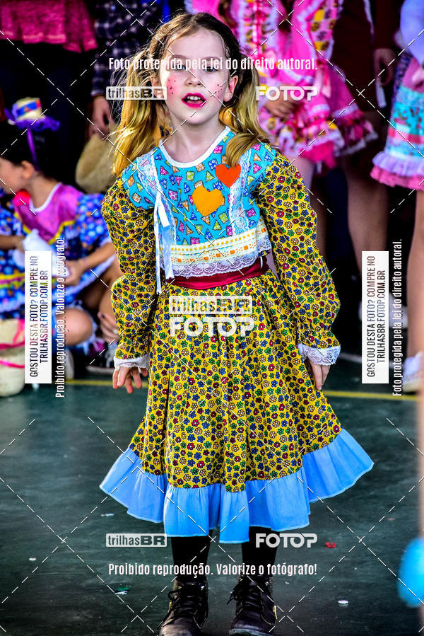 Buy your photos of the eventFesta Junina Colgio Dom Rafael on Fotop