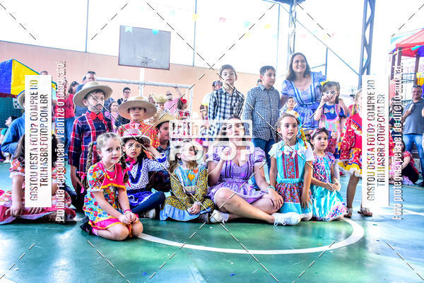 Buy your photos of the eventFesta Junina Colgio Dom Rafael on Fotop