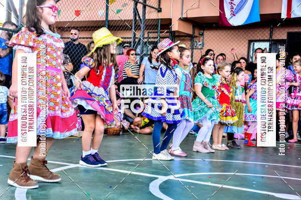 Buy your photos of the eventFesta Junina Colgio Dom Rafael on Fotop