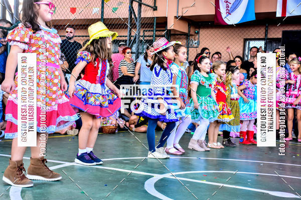 Buy your photos of the eventFesta Junina Colgio Dom Rafael on Fotop