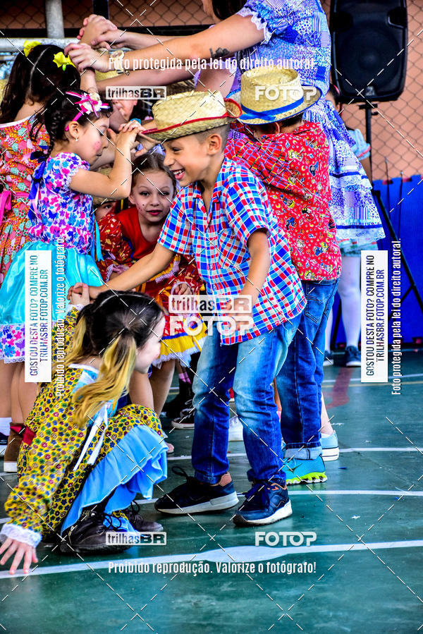 Buy your photos of the eventFesta Junina Colgio Dom Rafael on Fotop
