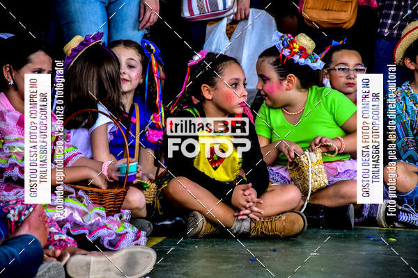 Buy your photos of the eventFesta Junina Colgio Dom Rafael on Fotop
