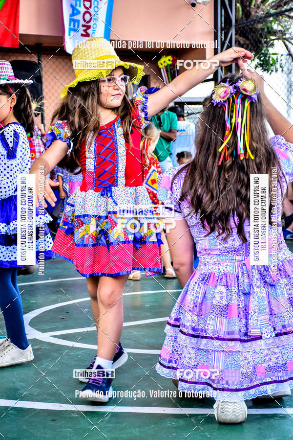 Buy your photos of the eventFesta Junina Colgio Dom Rafael on Fotop