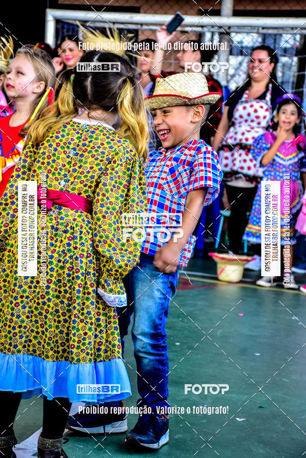 Buy your photos of the eventFesta Junina Colgio Dom Rafael on Fotop