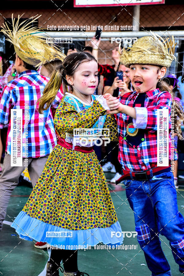 Buy your photos of the eventFesta Junina Colgio Dom Rafael on Fotop