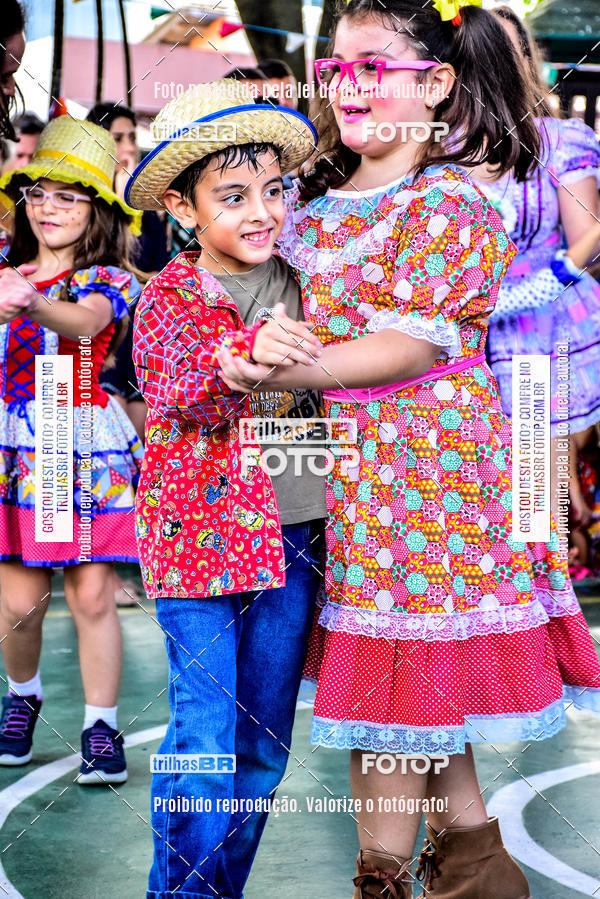 Buy your photos of the eventFesta Junina Colgio Dom Rafael on Fotop